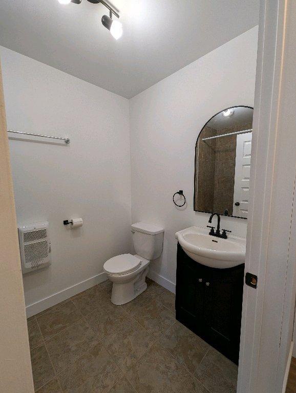logement à louer (demi sous-sol)