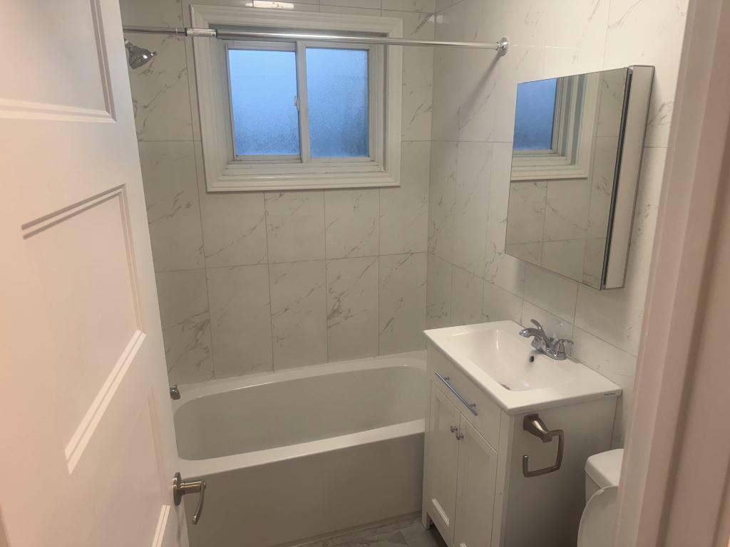 Logement 4 2/1 Ahuntsic