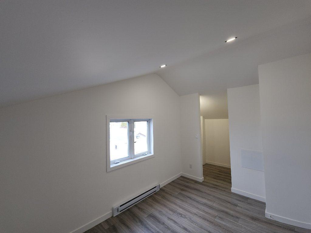 Maison abordable à louer – 3 chambres face à l’eau à Valleyfield