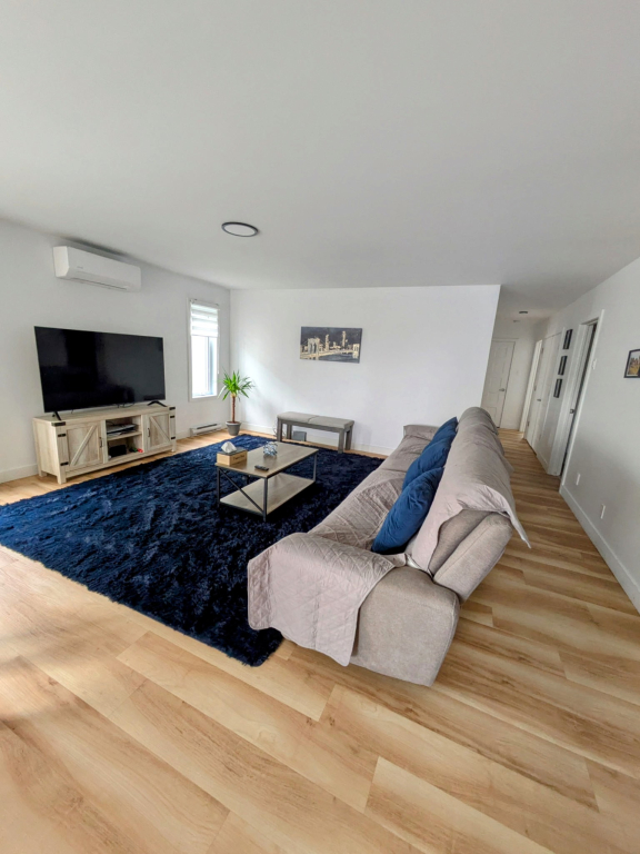 Luxueux 5 ½ à Louer – Plateau McCrea