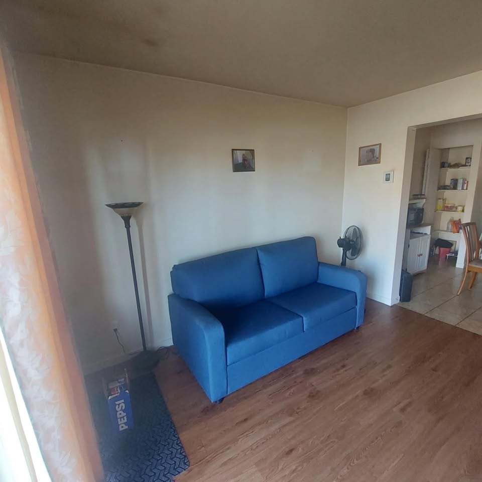 BEAU 3½ | FLEURIMONT| JUILLET