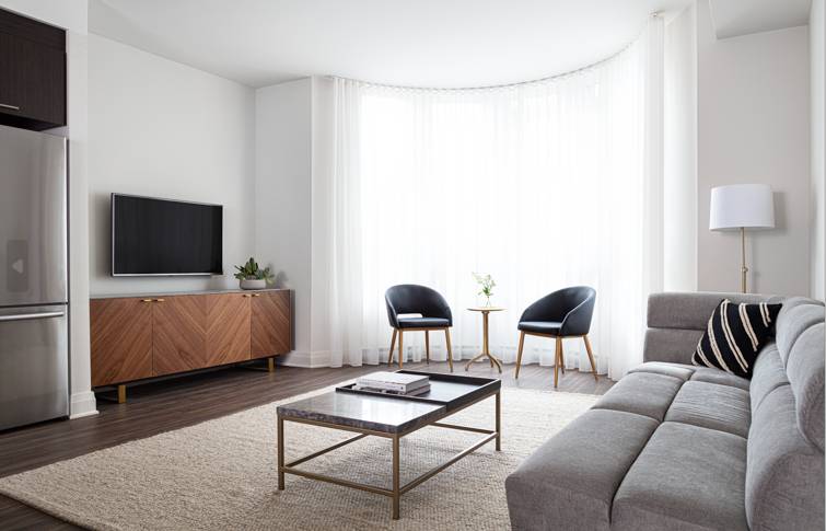 Studio - 5885 Cavendish Boulevard, Montréal