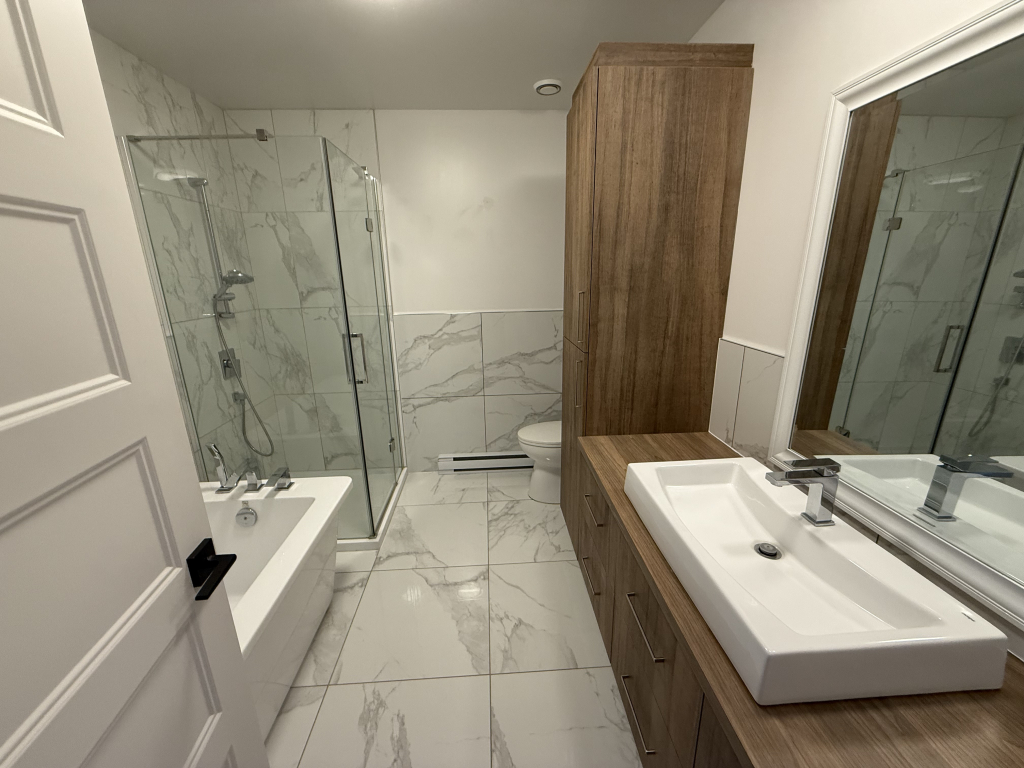 ST-LIN APPARTEMENT/LOGEMENT/CONDO
