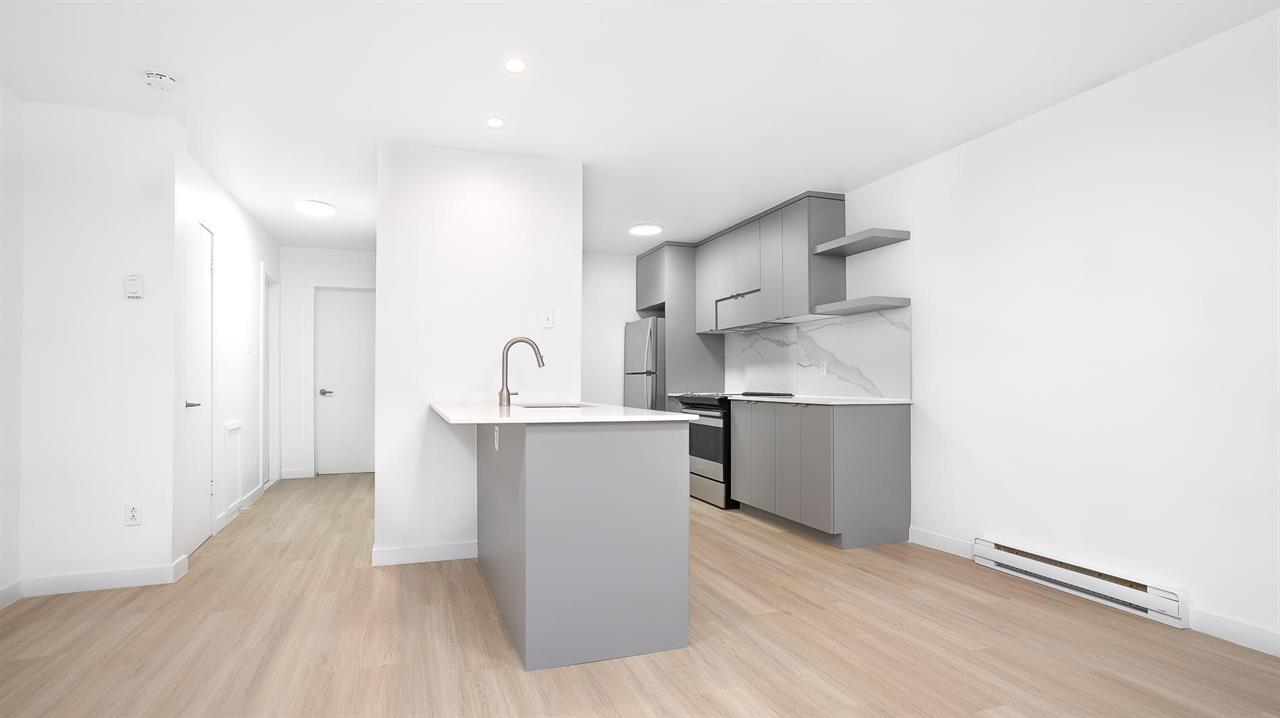 2 Bedrooom - 283 Saint Augustin Street, Montréal