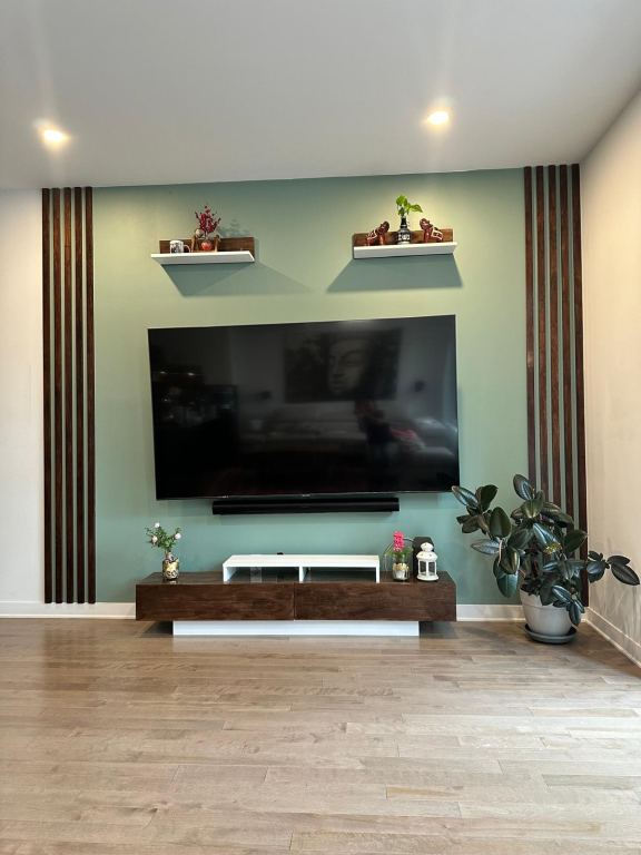 4 Beds 3.5 Baths Semi-detached House