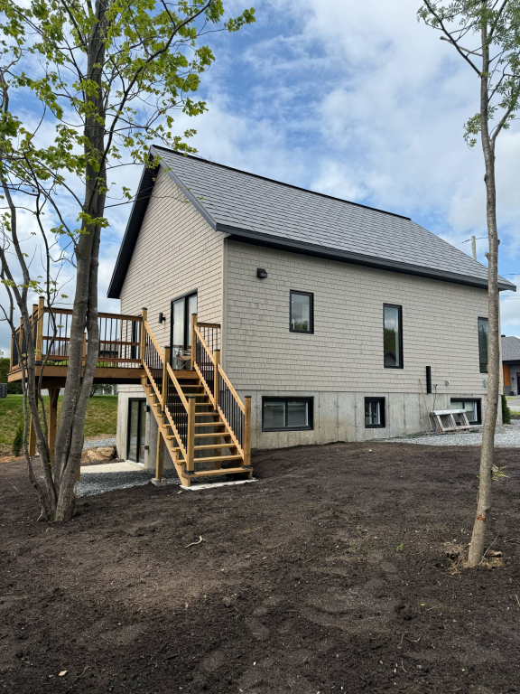 Maison Neuve à Louer