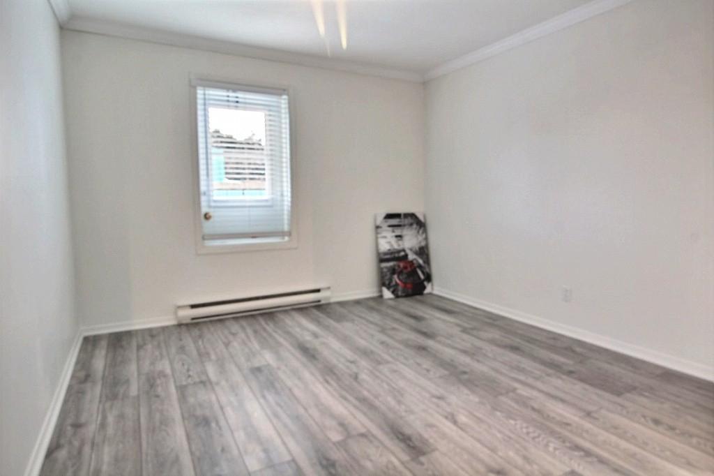 LOGEMENT 3 1/2 PLESSIVILLE (Centre-ville) A LOUER