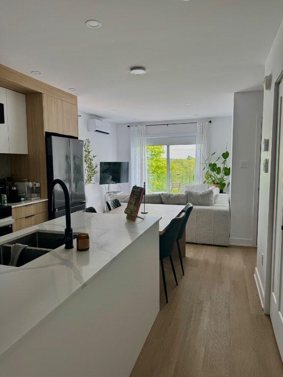 ☀️ Disponible dès le 1er juillet 2025 – Superbe condo à louer