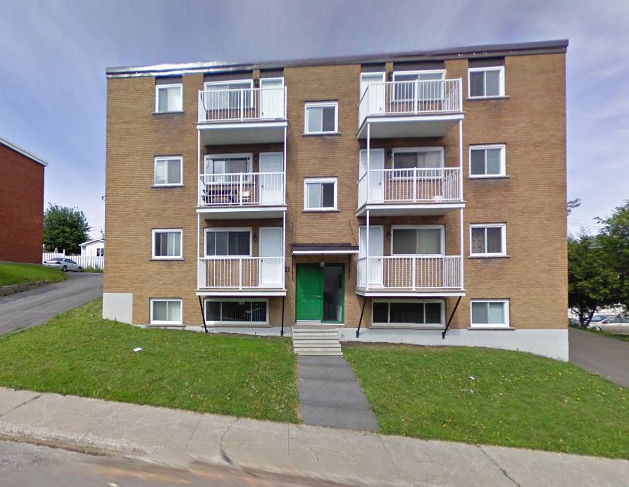 21 Rue Courchesne (Hull) Spacieux Logement De 2 Chambres