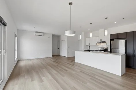4 rooms apartment of 116 m² in Gatineau