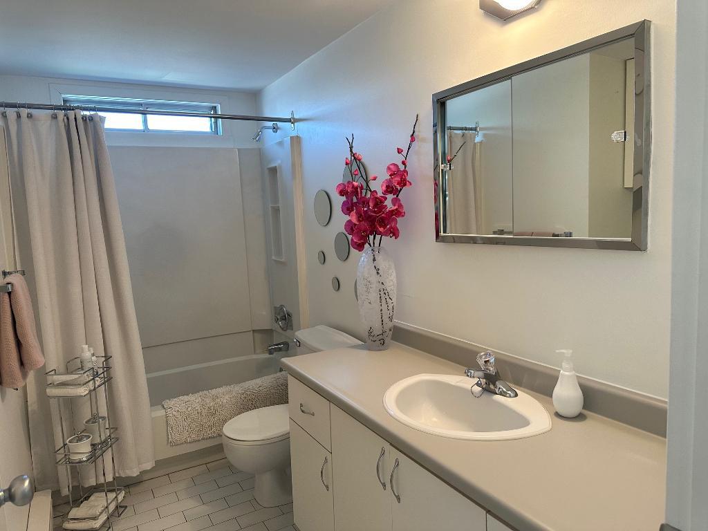Au centre de Repentigny 2 unités appartements 41/2 à Louer au 1 étage ou 3e etage bail débutant entre juin et septembre