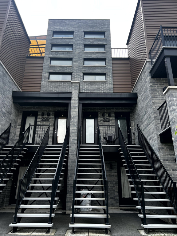 2 CHAMBRES - HULL - Terrasse Privé