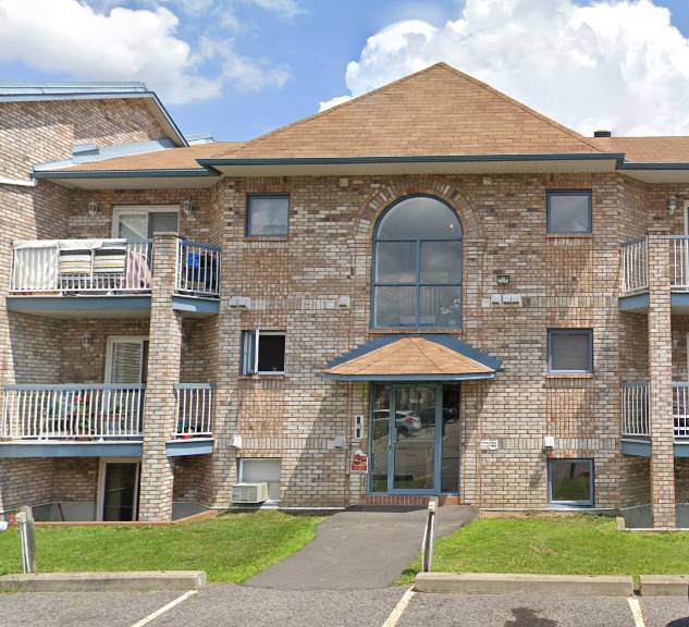 211 Chemin De La Savane (Gatineau) Spacieux Appartement Sur 2 étages – 3 Chambres