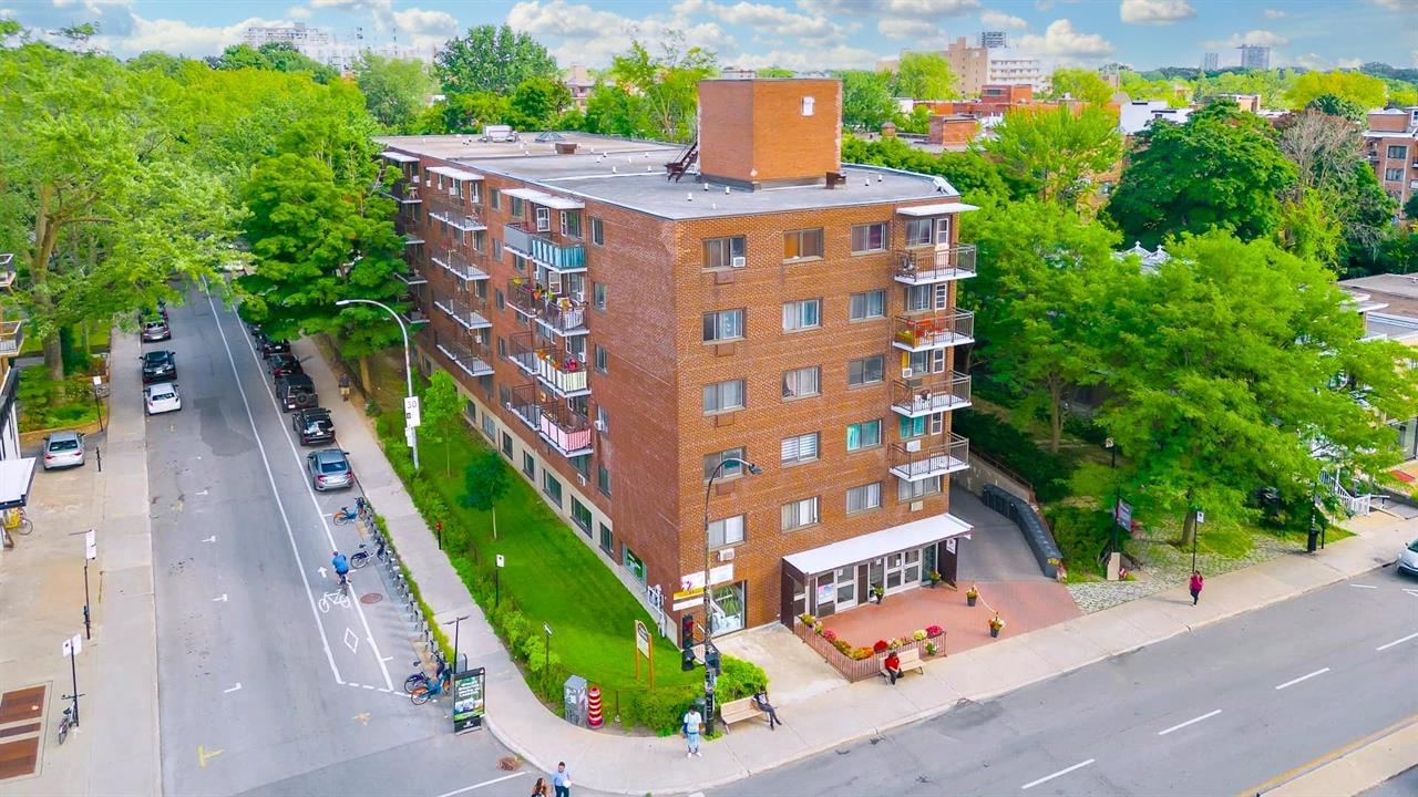 0 Bedroom 1 Bathroom - 5450 Chemin Queen-Mary, Montréal