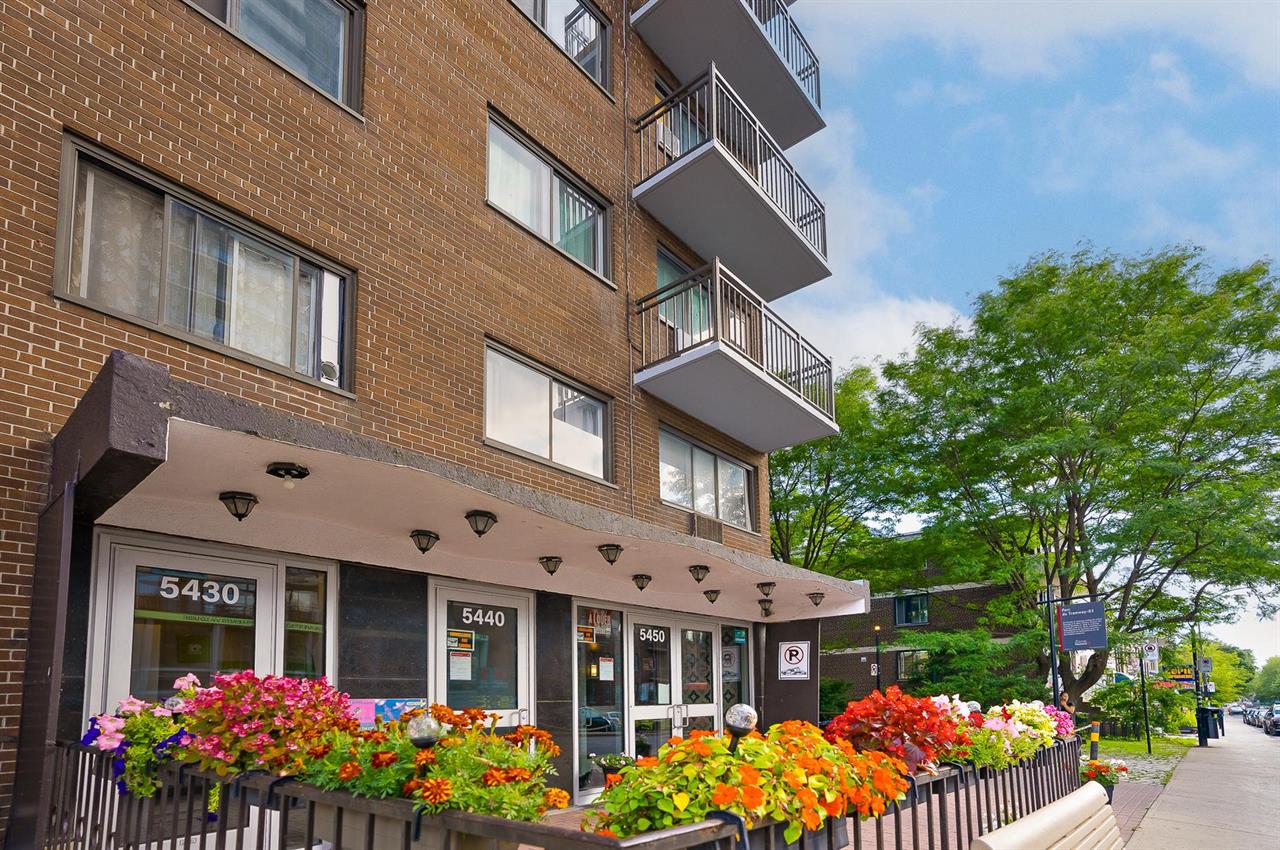 0 Bedroom 1 Bathroom - 5450 Chemin Queen-Mary, Montréal