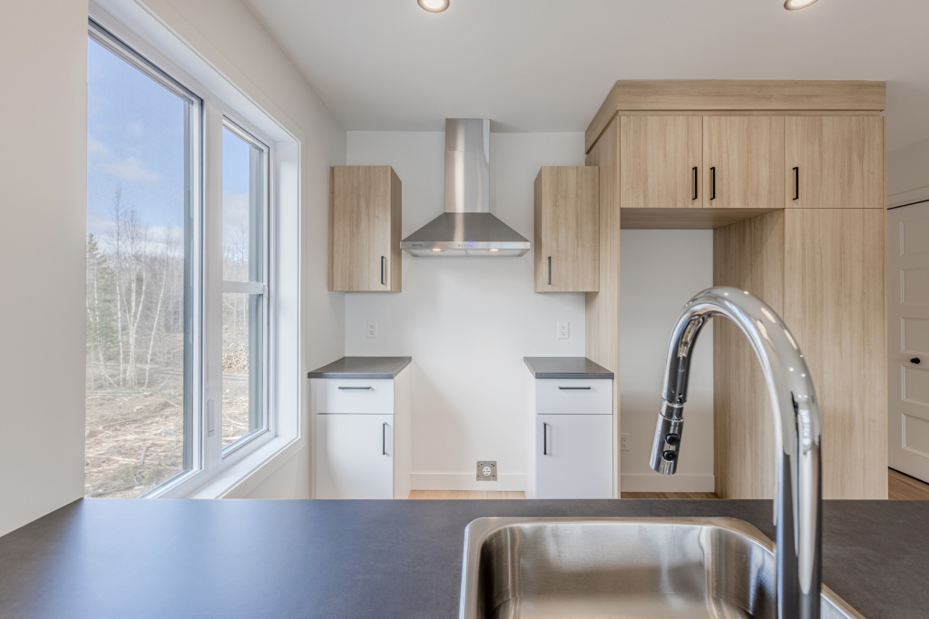 5 1/2 à Sainte-Claire