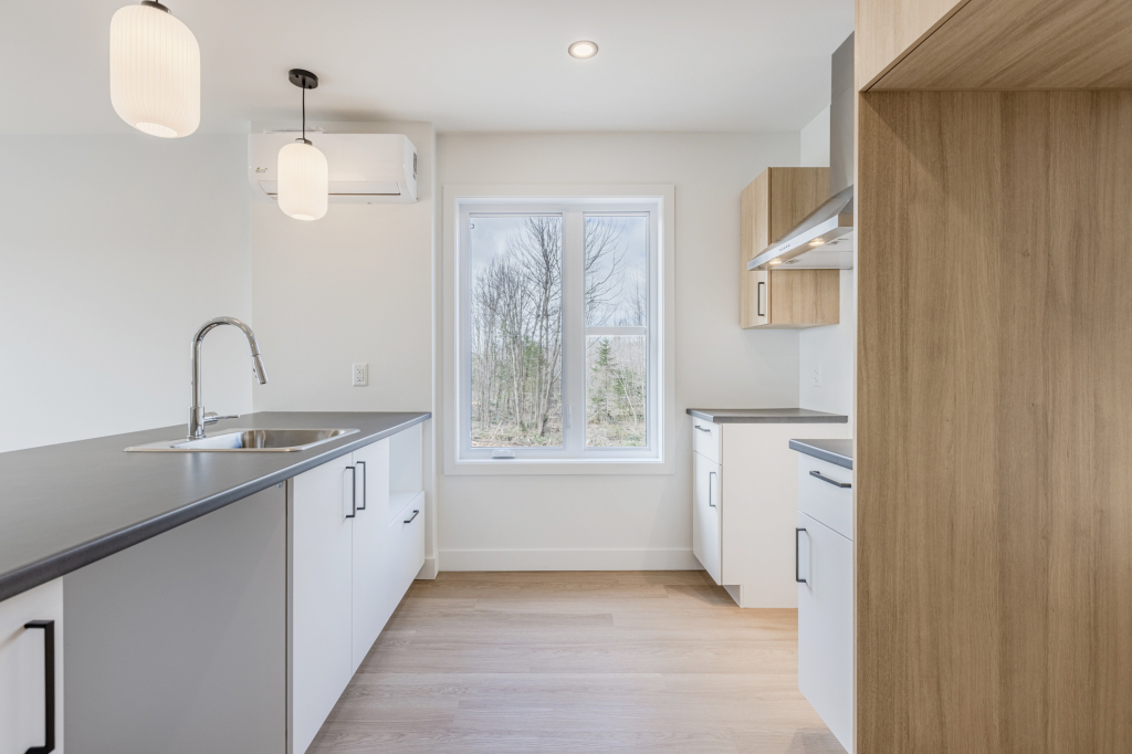 5 1/2 à Sainte-Claire