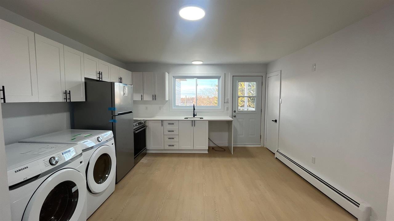 1 Chambre, 1 Bain - 30 Boulevard Fortin, Granby