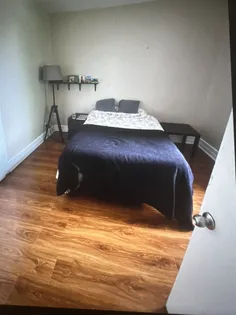 1 room of 33m² in Montreal