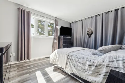 9 rooms house of 128 m² in Gatineau