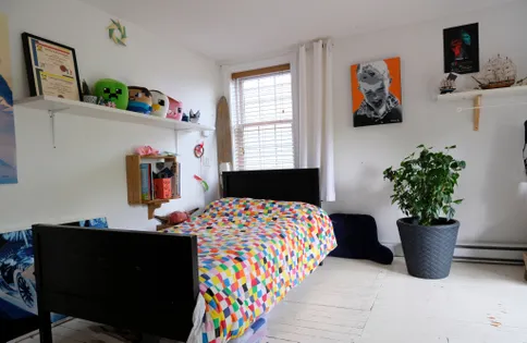 10 rooms house of 241 m² in Lac-Brome