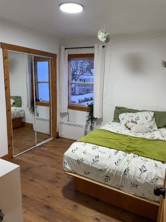 GRAND 5 1/2 à louer à Magog ( Triplex ) Disponible : 1 AOÛT 2025