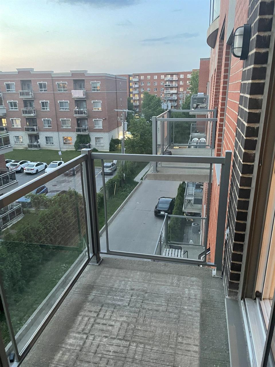 Appartement Saint-Laurent (Montréal) À Louer