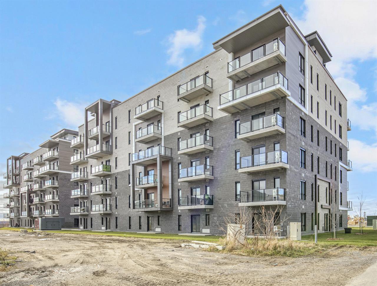 (Aylmer) Superbe Appartement 3 1/2 + Den - Tous Compris