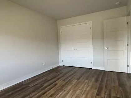 5 rooms apartment of 161 m² in Sherbrooke
