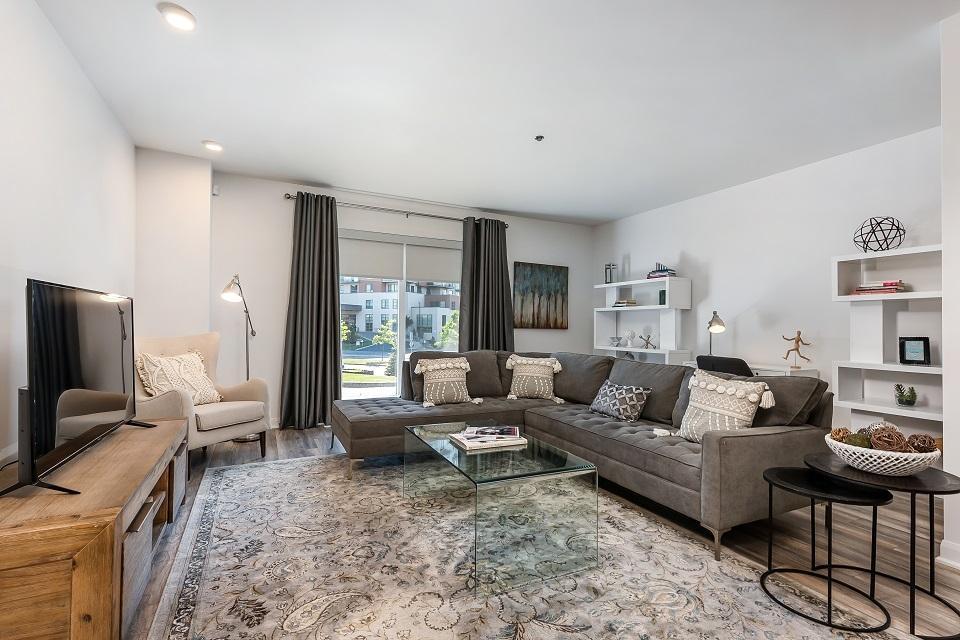 Superbe 1 ch (3 1/2) à louer à Brossard | Outstanding 1 bdrm to rent in Brossard