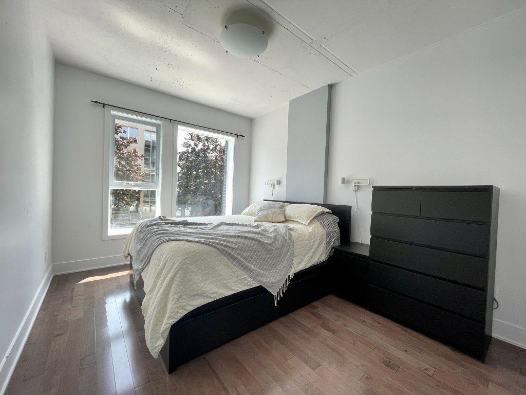Condo 3 1/2 à louer meublé avec stationnement