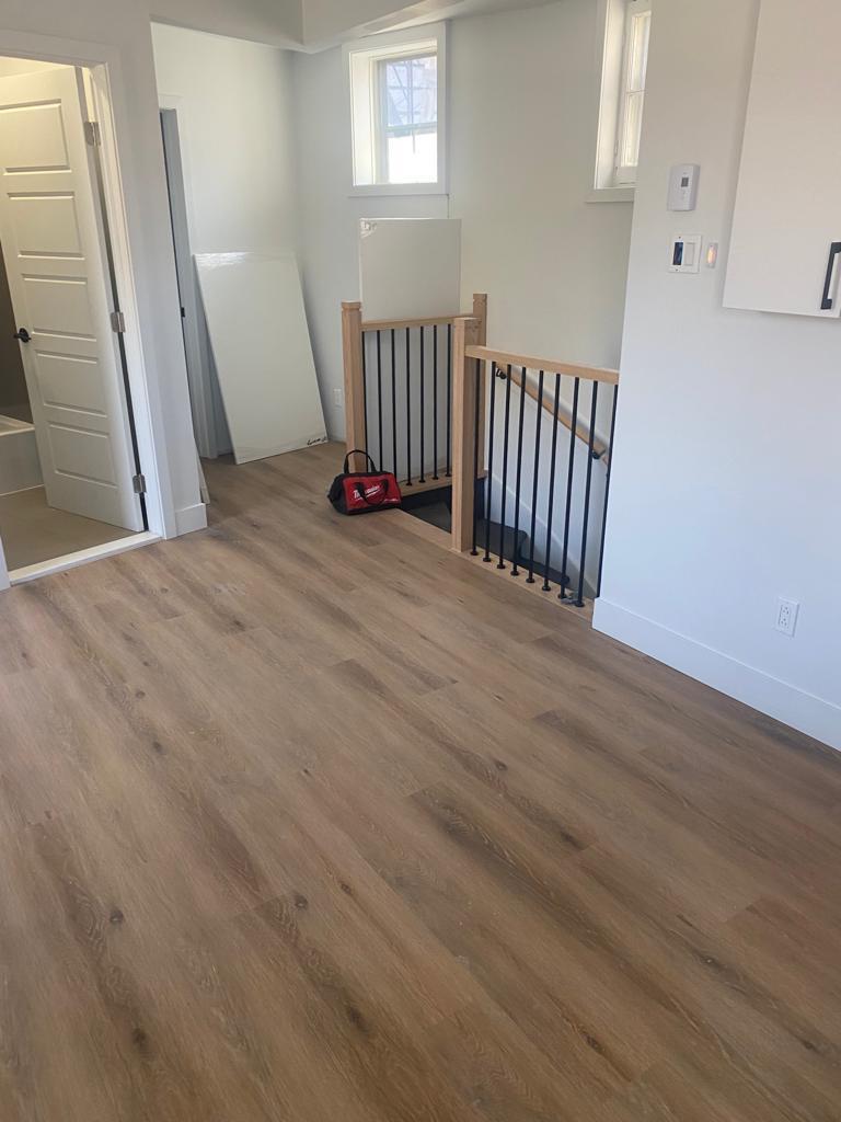 3 Bed, 1 Bath - 163 Rue Ontario Est, Ville-Marie