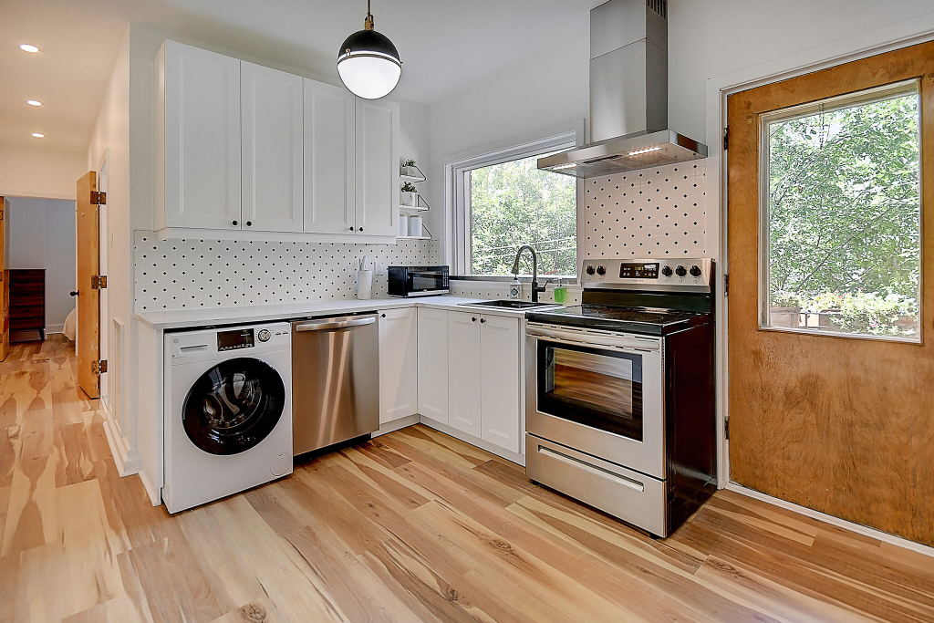 SUPERBE LOGEMENT DE 5 CAC SUR ST-DENIS!
