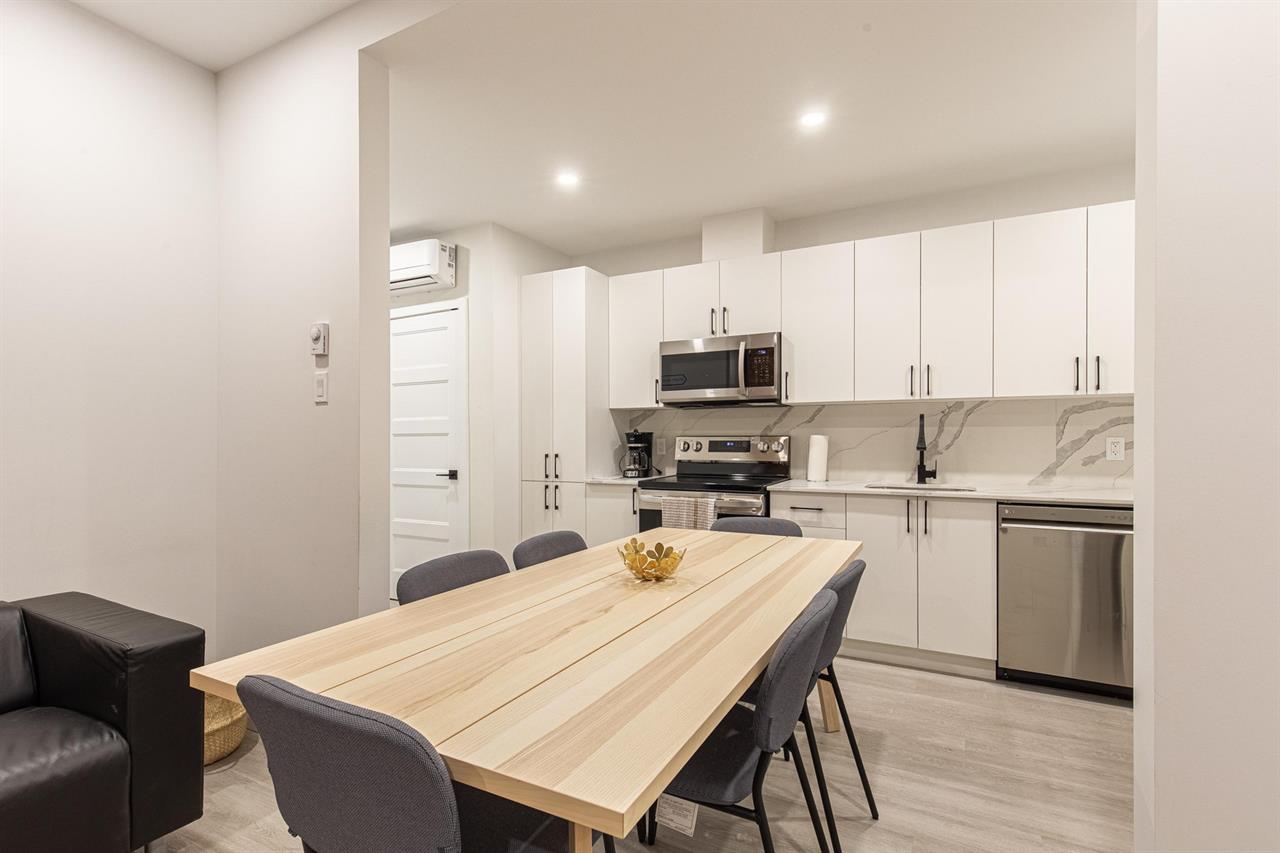 4 Bed, 1 Bath - 2005 Rue De Bullion, Ville-Marie