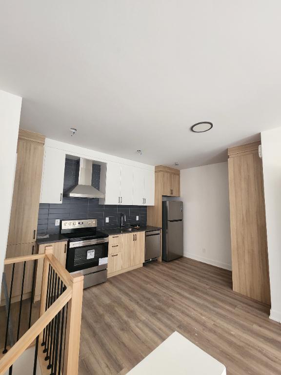 Appartement 5 1/2 Nouvelle Construction / Apartment 5 1/2 New Construction