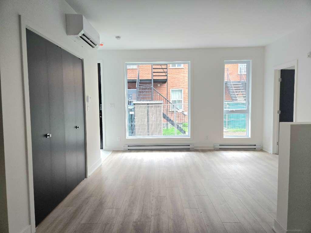 Appartement 5 1/2 Nouvelle Construction / Apartment 5 1/2 New Construction
