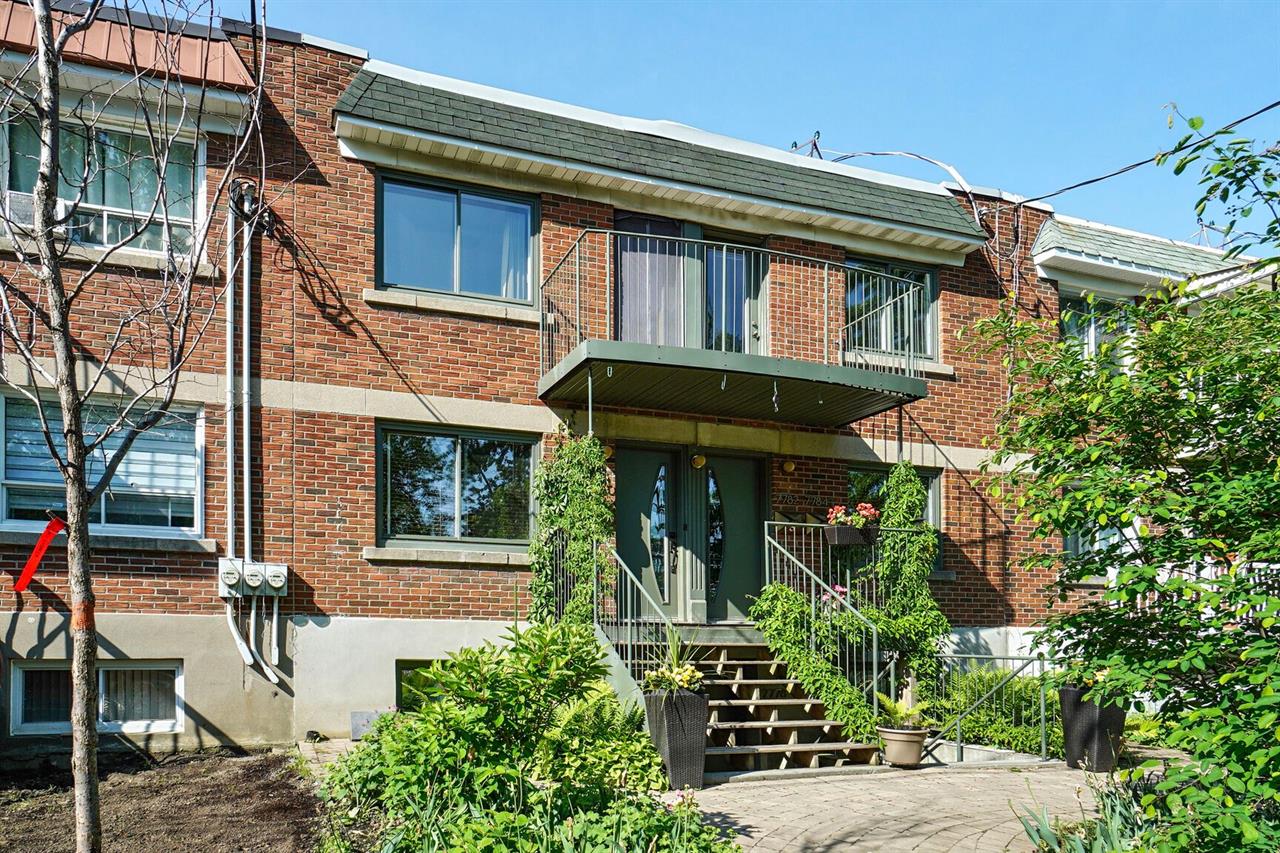 Appartement Villeray/Saint-Michel/Parc-Extension (Montréal) À Louer
