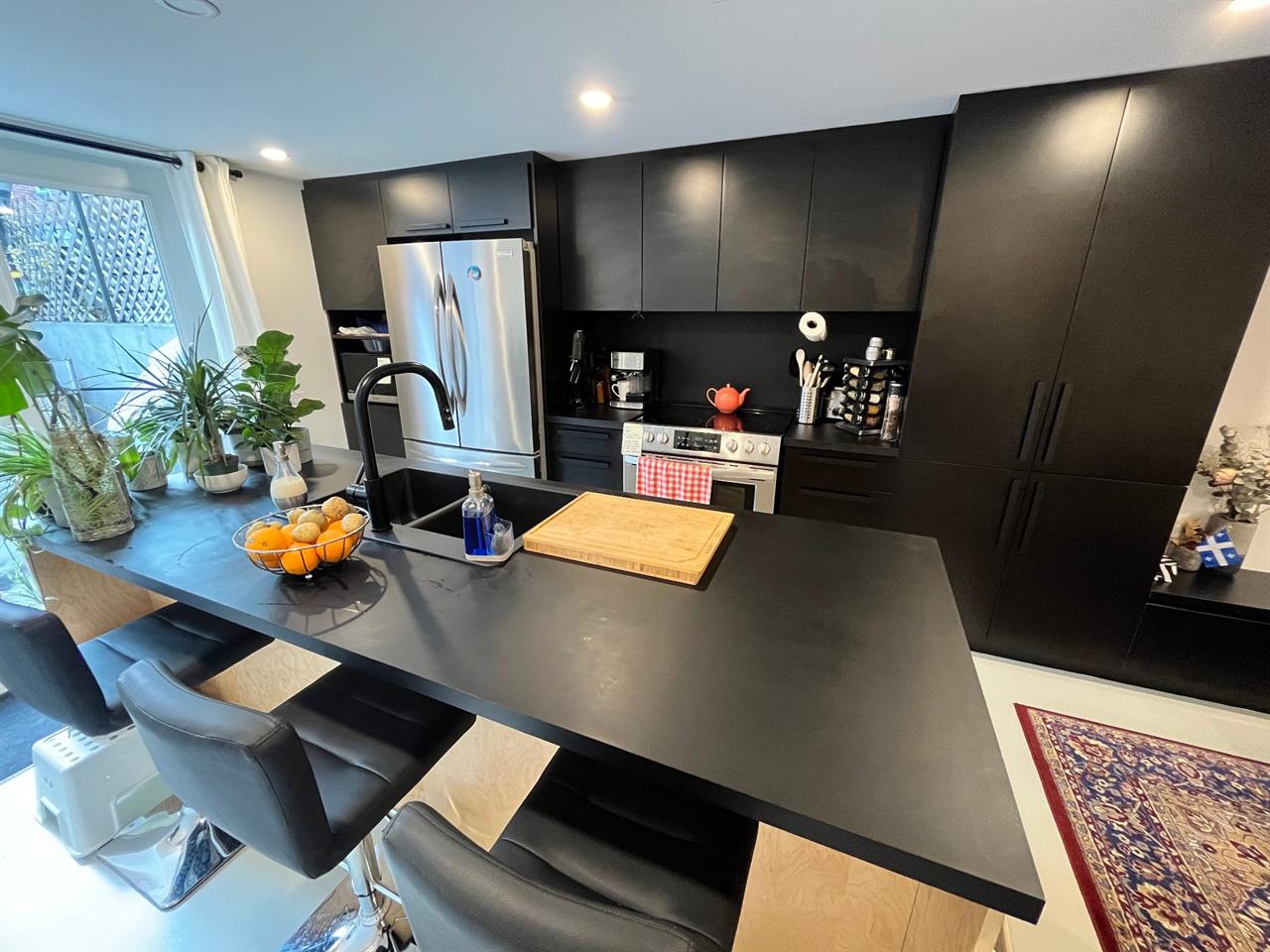 Appartement Villeray/Saint-Michel/Parc-Extension (Montréal) À Louer