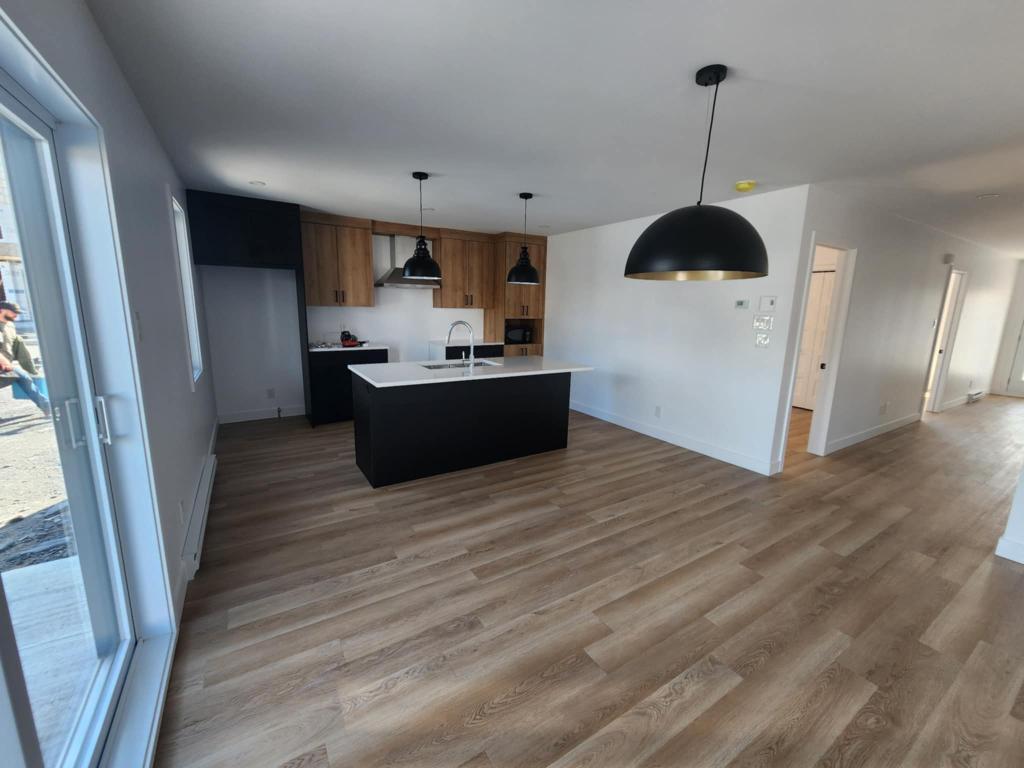 Beau 4 1/2 à louer à Cowansville 1er plancher