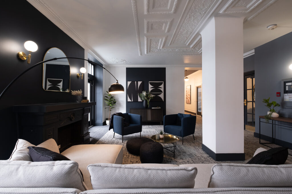 Château St-Louis Loft Entièrement Meublé à Louer Montcalm / Saint-Sacrement Août 2025