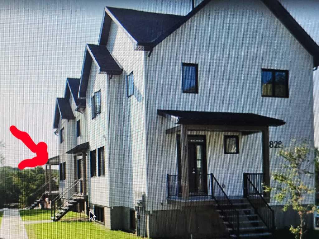 MAISON DE VILLE 3 étages avec garage double 2024