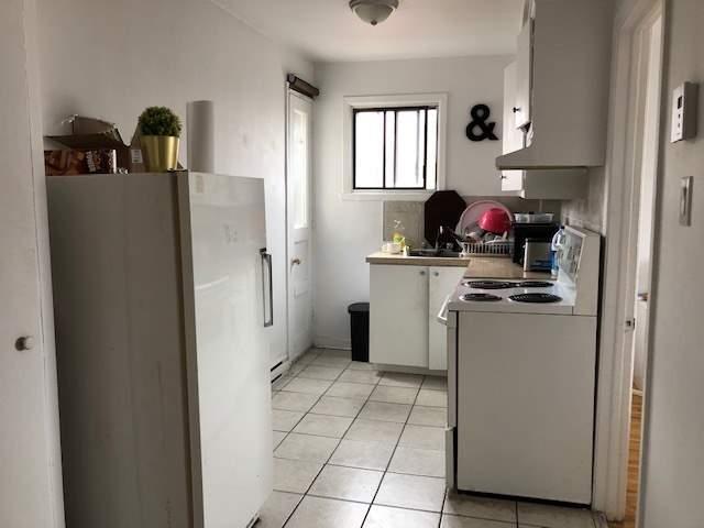 3.5 (1 chambre) près station Honoré-Beaugrand