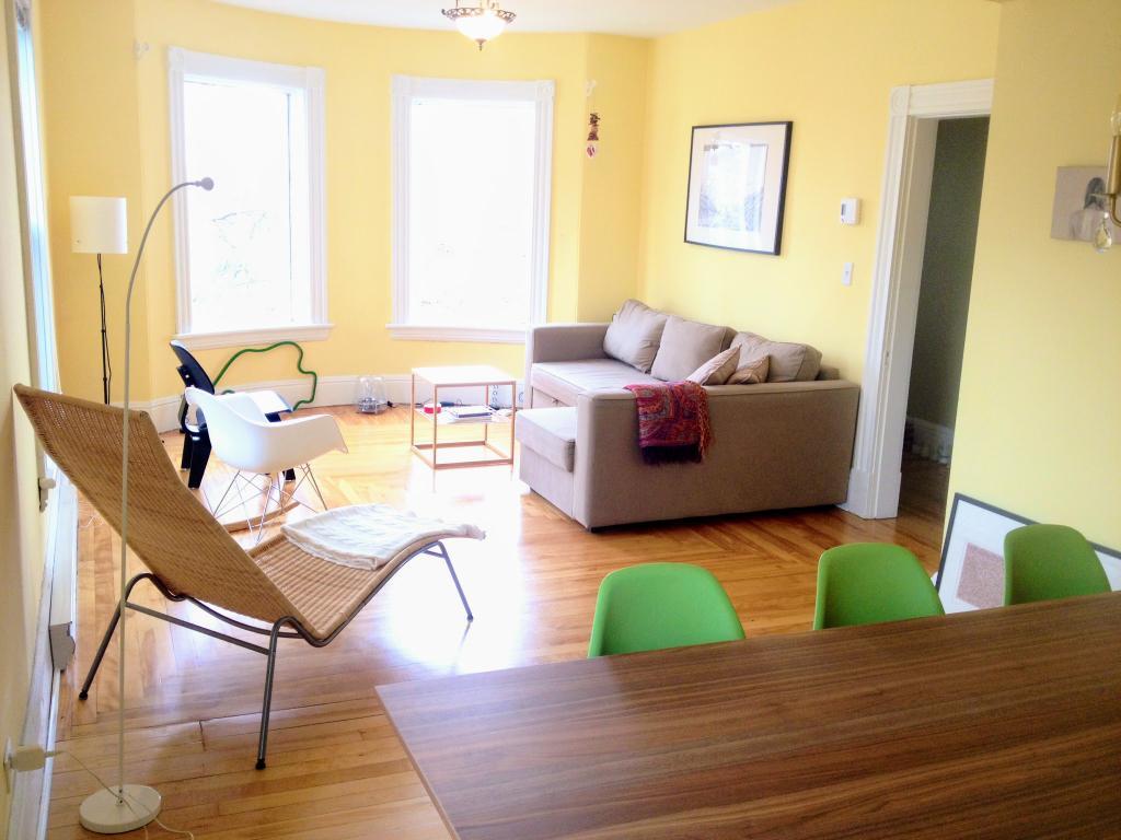 DANS DUPLEX AU 2e ÉTAGE - NORD - TRANQUILLE