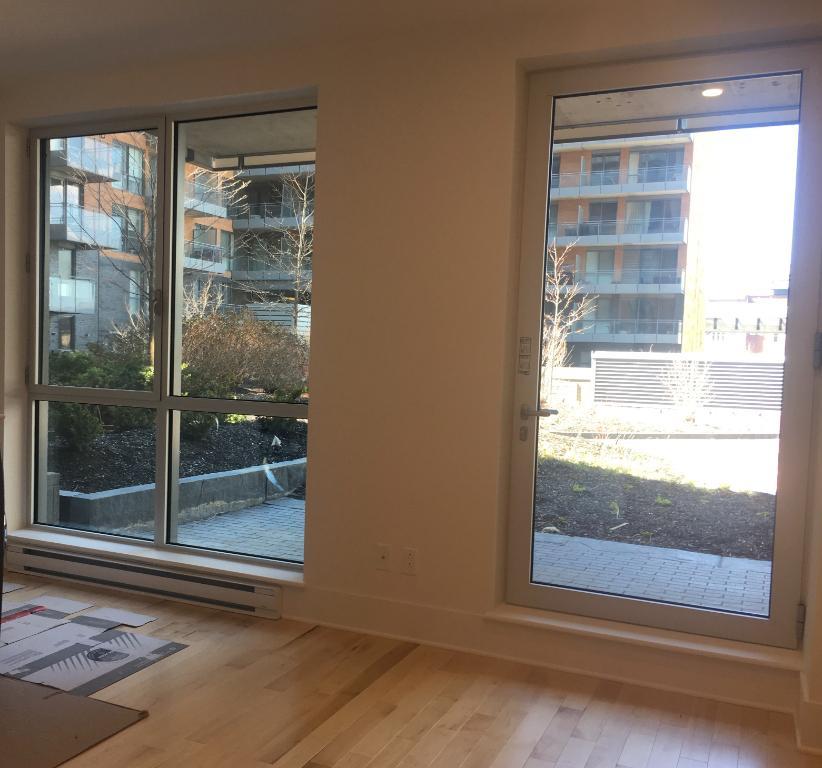 Studio neuf dans le Vieux-Montréal