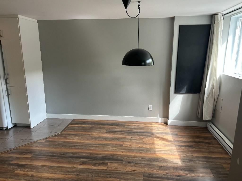 Grand 51/2 semi meublé Rosemont Petite-Patrie