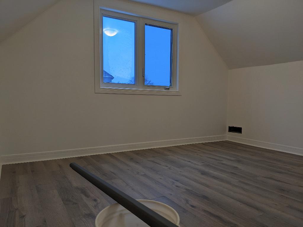 Maison 3 chambres avec garage à louer
