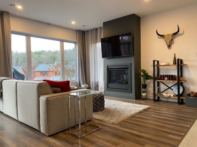 Grand 5 1/2 à louer Bromont