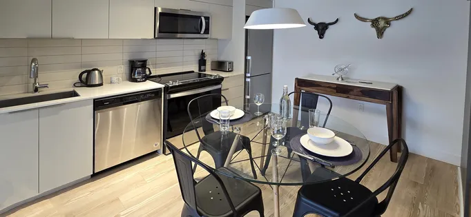 1 room apartment of 161m² in Montreal