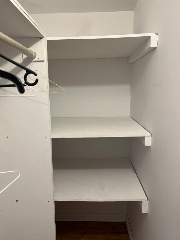 Grand 3 ½ disponible dès le 1er juillet 2025 – Mercier Est 1350 $