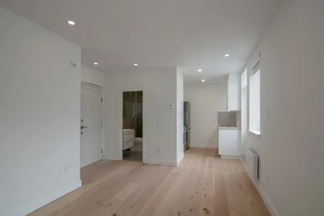 1 room studio of 29m² in Montreal